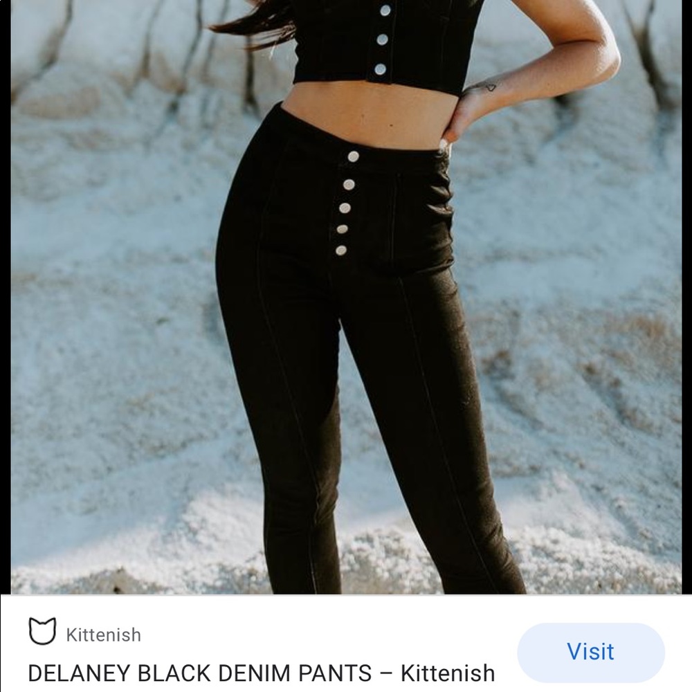 Kittenish Delaney black pants